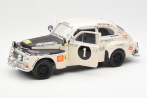 Volvo PV 544 Rally Revell 1:18 8922 Metal - imagen 2 de 8