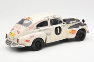Volvo PV 544 Rally Revell 1:18 8922 Metal - imagen 3 de 8