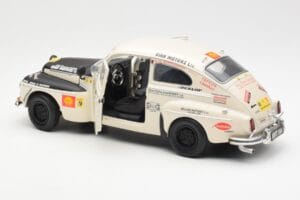 Volvo PV 544 Rally Revell 1:18 8922 Metal - imagen 5 de 8
