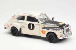 Volvo PV 544 Rally Revell 1:18 8922 Metal - imagen 6 de 8