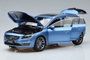 Volvo V60 D3 Power Azul FAW 1:18 9430839 Metal - imagen 2 de 7