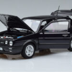 Volkswagen Golf GTI Mk2 Fire and Ice Morado Norev 1:18 - image 2 of 7