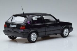 Volkswagen Golf GTI Mk2 Fire and Ice Morado Norev 1:18 188558 Metal - imagen 3 de 7