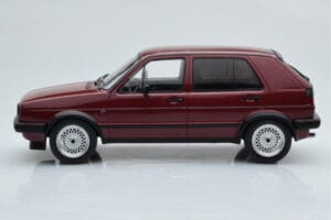 Volkswagen Golf GTI Mk2 Rojo MCG 1:18 MCG18391 Metal - imagen 3 de 6