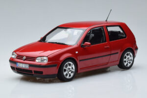 Volkswagen Golf Mk4 Rojo Norev 1:18