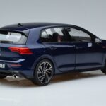 Volkswagen Golf GTI Mk8 Azul Norev 1:18 188594 Metal - image 3 of 7