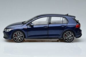 Volkswagen Golf GTI Mk8 Azul Norev 1:18 188594 Metal - imagen 4 de 7