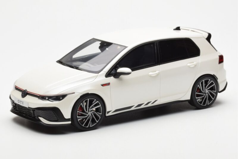 Volkswagen Golf GTI Mk8 Clubsport Blanco Otto 1:18 OT986