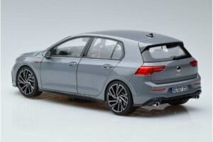 Volkswagen Golf GTI Mk8 Norev 1:18 188590 Metal - imagen 6 de 7