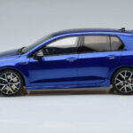 Volkswagen Golf Mk8 R Azul Otto 1:18 - image 3 of 6