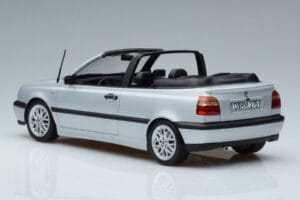 Volkswagen Golf Mk3 Descapotable Plata Norev 1:18 188468 Metal - imagen 5 de 6