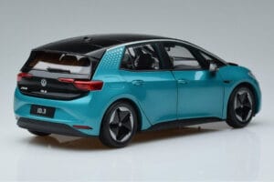 Volkswagen ID.3 Verde FAW 1:18 ZVN000001GRU Metal - imagen 3 de 7