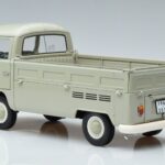 Volkswagen T2a Pickup Edición 50 Aniversario Schuco 1:18 450019800 Metal - image 6 of 7