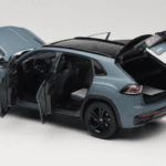 Volkswagen Teramont X Gris FAW 1:18 ZVB000003B Metal - image 5 of 8