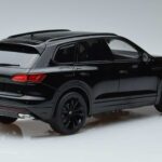 Volkswagen Touareg CR Negro FAW 1:18 LTC761021BLA Metal - image 3 of 7