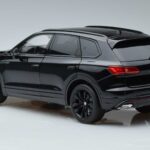 Volkswagen Touareg CR Negro FAW 1:18 LTC761021BLA Metal - image 6 of 7