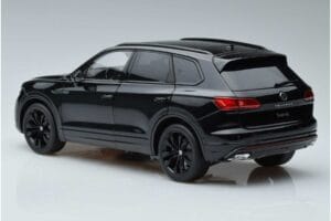 Volkswagen Touareg CR Negro FAW 1:18 LTC761021BLA Metal - imagen 6 de 7