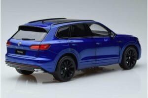 Volkswagen Touareg CR Azul FAW 1:18 LTC761021BLU Metal - imagen 3 de 7