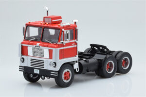 White 7400 Rojo Plata IXO 1:43