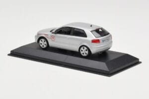 Audi A3 8P Plateado Prototipo Minichamps 1:43 5010503013 Metal - imagen 3 de 4
