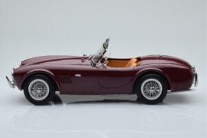 AC Cobra 289 Rojo Oscuro Norev 1:18 182758 Metal - imagen 3 de 6