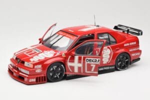 Alfa Romeo 155 V6 Ti #18 A. Nannini DTM 1993 UT Models 1:18 180930120 Metal - imagen 2 de 8