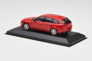 Alfa Romeo 159 Sportwagon Alfa Rojo Minichamps 1:43 400120511 Metal - imagen 3 de 4