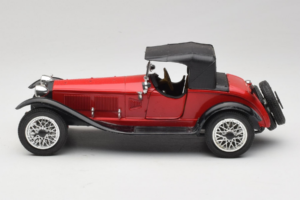 Alfa Romeo 6C 1750 Alfetta Rojo Polistil 1:18 PL001 Metal - imagen 4 de 8
