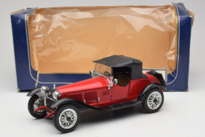 Alfa Romeo 6C 1750 Alfetta Rojo Polistil 1:18 PL001 Metal - imagen 8 de 8