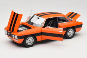 Alfa Romeo 2000 GTV Naranja Norev 1:18 187918 Metal - imagen 2 de 8
