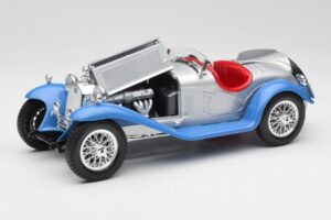 Alfa Romeo 2300 Spider Azul Plateado Bburago 1:18 3008 Metal - imagen 2 de 8