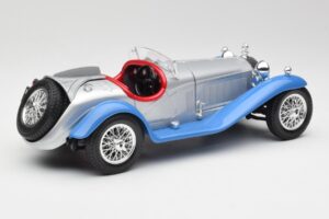 Alfa Romeo 2300 Spider Azul Plateado Bburago 1:18 3008 Metal - imagen 3 de 8