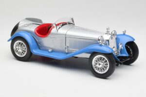 Alfa Romeo 2300 Spider Azul Plateado Bburago 1:18 3008 Metal - imagen 6 de 8
