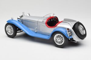 Alfa Romeo 2300 Spider Azul Plateado Bburago 1:18 3008 Metal - imagen 7 de 8