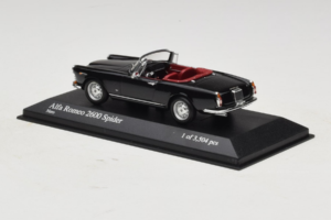 Alfa Romeo 2600 Spider Negro Minichamps 1:43 400120630 Metal - imagen 3 de 4
