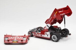 Alfa Romeo 33TT 12 #1 A. Merzario / J. Laffite 1000km Nurburgring Winner 1975 AUTOart 1:18 87505 Metal - imagen 5 de 8