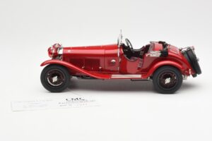 Alfa Romeo 6C 1750 GS Spider Burdeos Rojo CMC 1:18 M-138 Metal - imagen 3 de 6