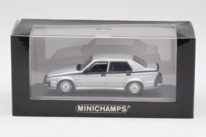 Alfa Romeo 75 3.0 V6 Plata Minichamps 1:43 400120461 Metal - imagen 4 de 4