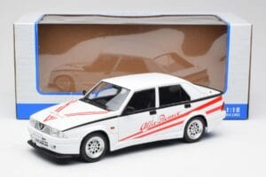 Alfa Romeo 75 Turbo Evoluzione Blanco MCG 1:18 MCG18430 Metal - imagen 6 de 6