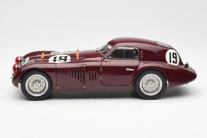 Alfa Romeo 8C 2900 B Speciale #19 24 Hours of Le Mans 1938 CMC 1:18 M-111 Metal - imagen 3 de 6