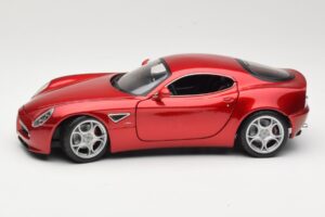 Alfa Romeo 8C Competizione Rojo Bburago 1:18 18-11021 Metal - imagen 4 de 8
