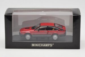 Alfa Romeo Alfetta GTV6 Rojo Minichamps 1:43 400120140 Metal - imagen 4 de 4