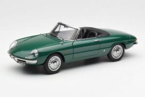 Alfa Romeo Duetto Spider Verde AUTOart 1:18 70138 Metal