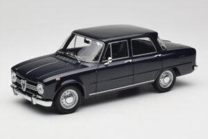 Alfa Romeo Giulia 1300 Azul Minichamps 1:18 180120905 Metal