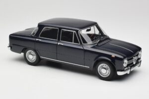 Alfa Romeo Giulia 1300 Azul Minichamps 1:18 180120905 Metal - imagen 6 de 8