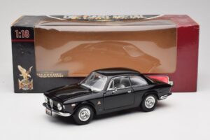 Alfa Romeo Giulia Sprint GTA Negro Road Signature 1:18 92348 Metal - imagen 8 de 8