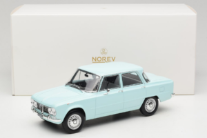 Alfa Romeo Giulia TI 105 Sky Blue Norev 1:18 187974 Metal - imagen 7 de 7