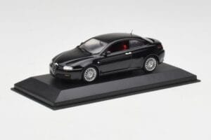 Alfa Romeo GT Negro Minichamps 1:43 400120320 Metal - imagen 2 de 4