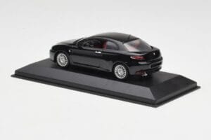 Alfa Romeo GT Negro Minichamps 1:43 400120320 Metal - imagen 3 de 4