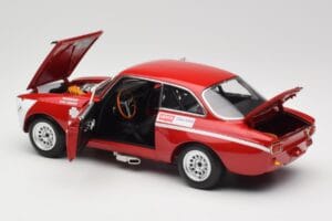 Alfa Romeo GTA 1300 Junior #33 T. Hezemans / G. van Lennep Hezemans Jarama 1972 Minichamps 1:18 100721233 Metal - imagen 5 de 8